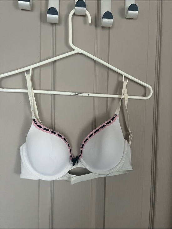 Victoria's Secret Other - Victoria's Secret White Bra with Pink and Black Trim